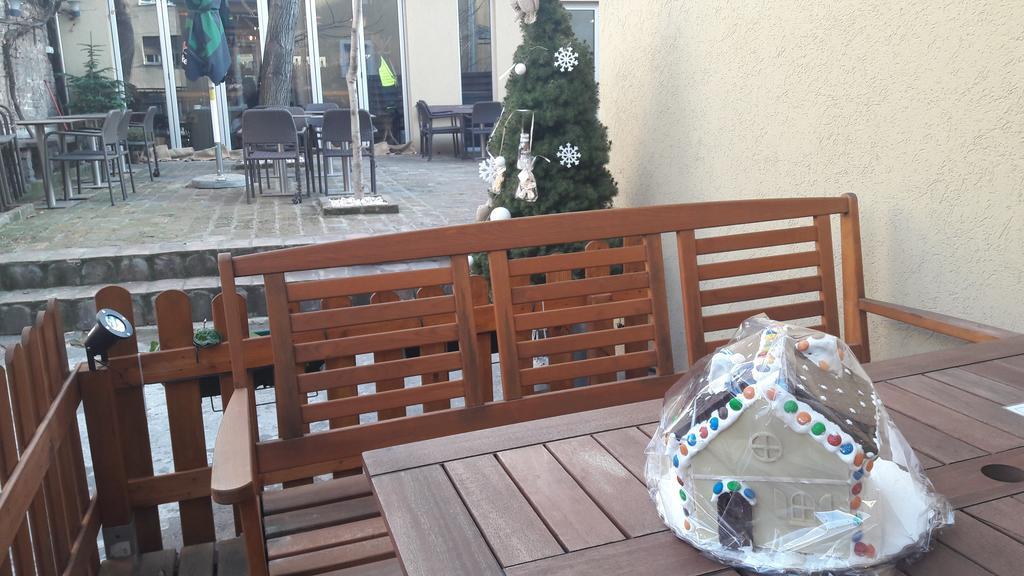 Bed&Breakfast Kod Smilje Belgrado Exterior foto
